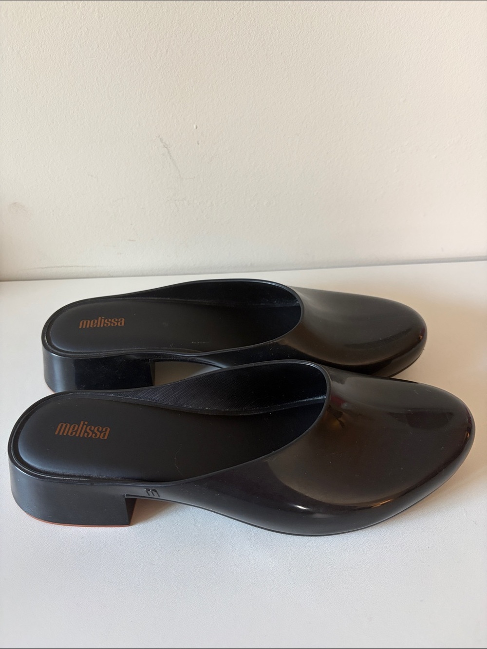 Melissa Zen Sleek Minimalist Black Slip-On Jelly Mules Low Heel W Size 9